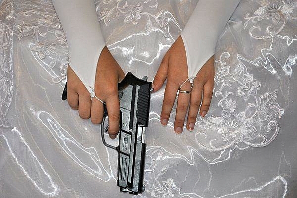 стрельба на свадьбе